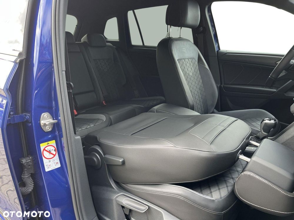 Volkswagen Tiguan - 36