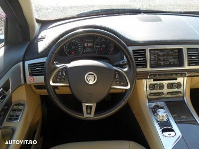 Jaguar XF 3.0 V6 - 5