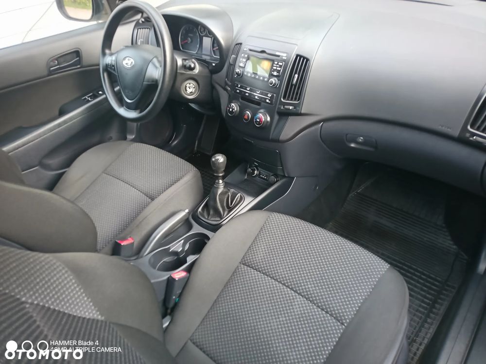 Hyundai i30 1.4 Comfort - 16