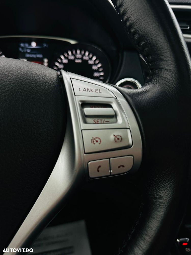 Nissan X-Trail 1.6 dCi Tekna - 32