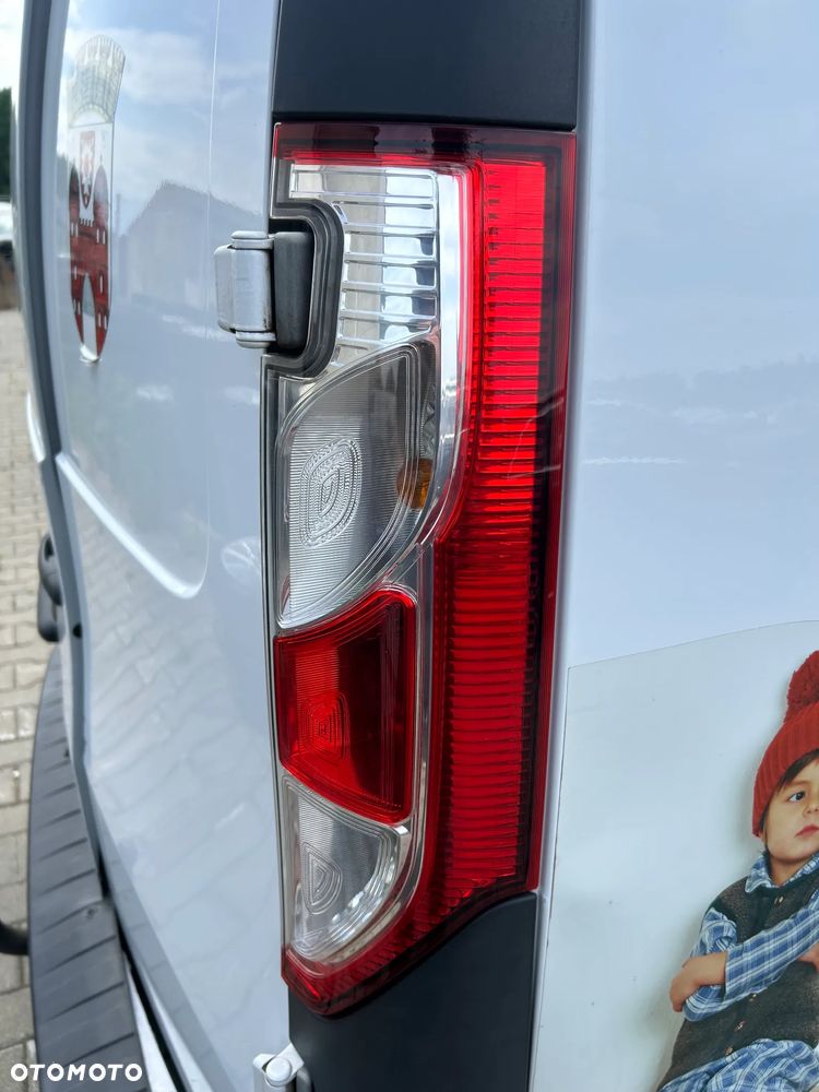 LAMPA PRAWY TYŁ RENAULT KANGOO II LIFT - 2
