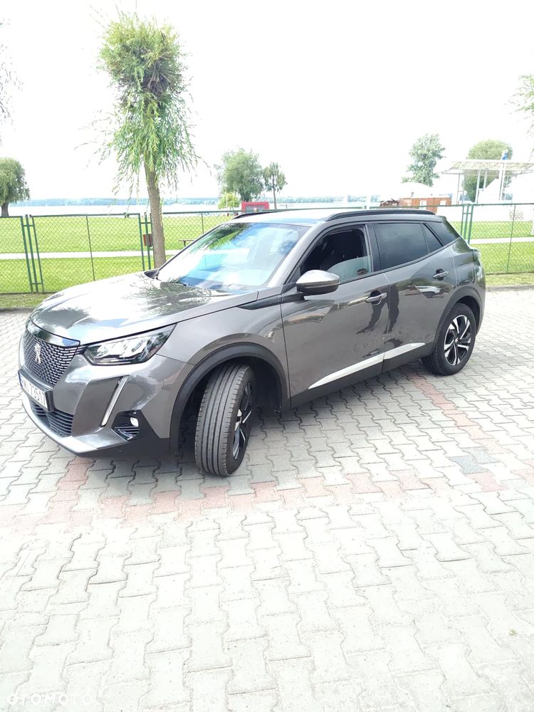 Peugeot 2008 BlueHDi 100 STOP & START Allure - 4