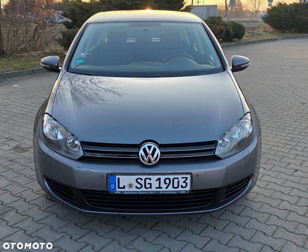Volkswagen Golf - 5