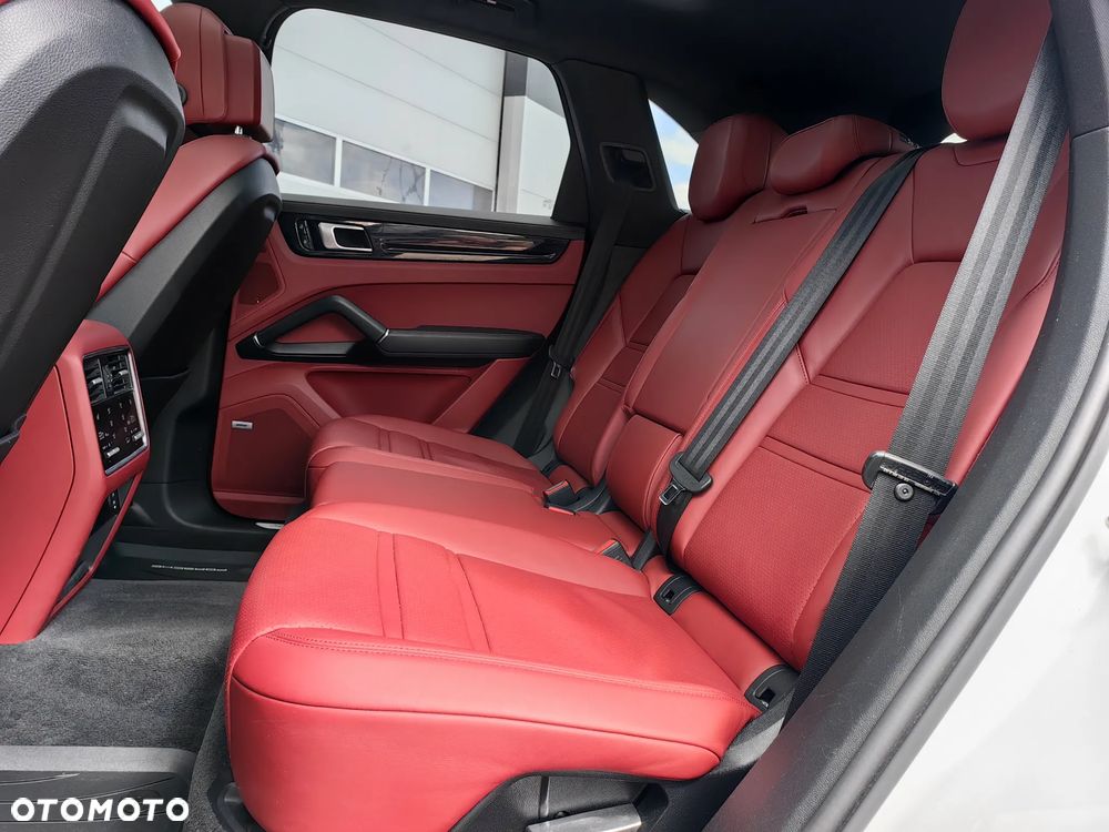 Porsche Cayenne Tiptronic S Platinum Edition - 29