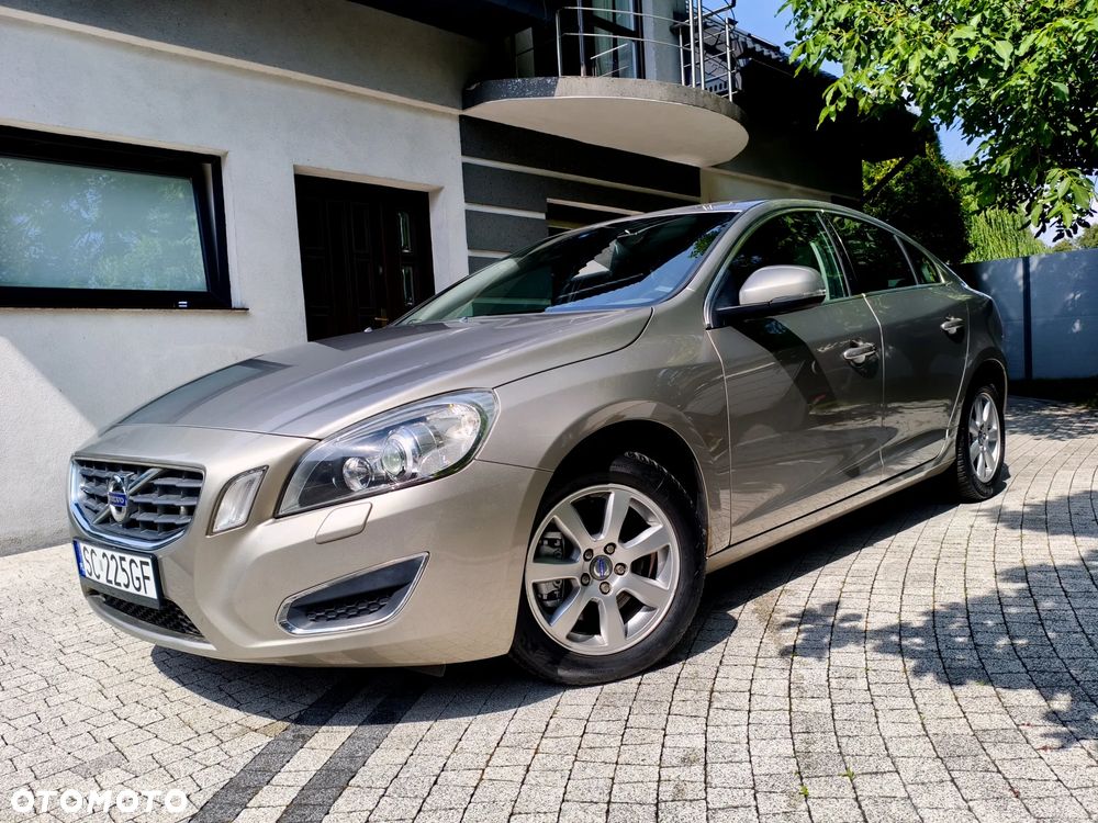Volvo S60 DRIVe Summum - 1