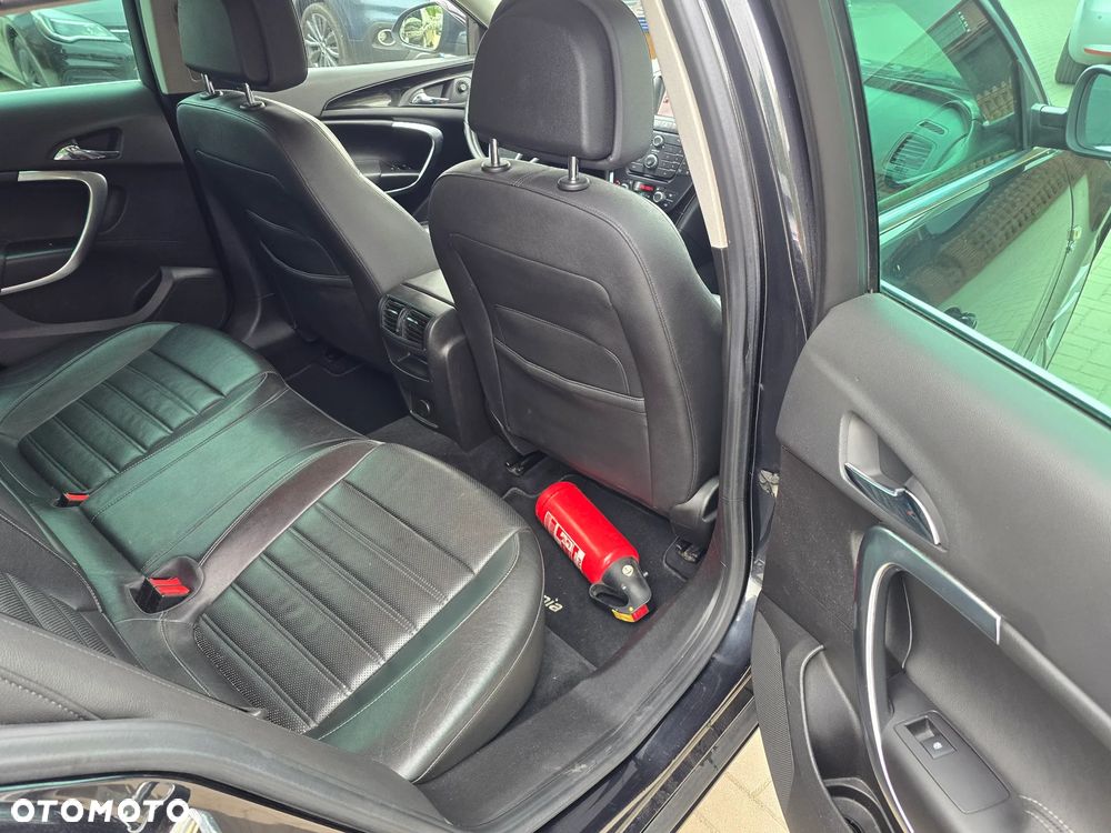 Opel Insignia - 10