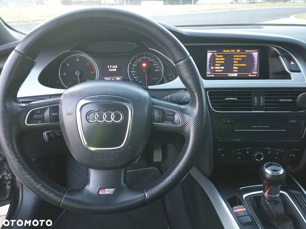 Audi A4 Avant 2.0 TDI - 23