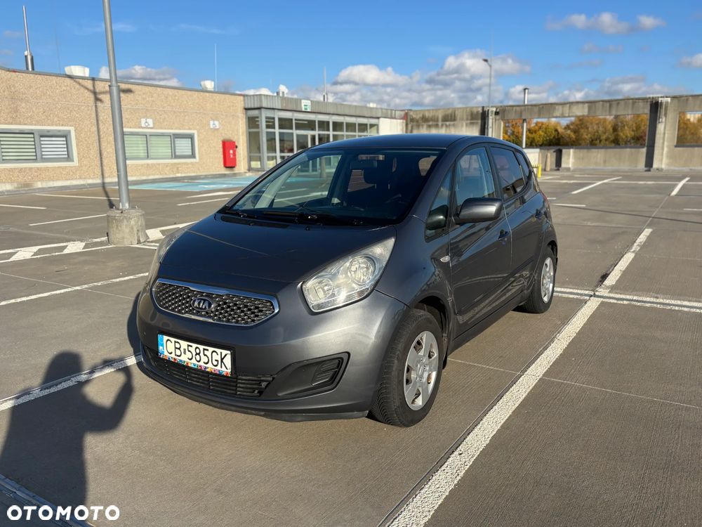 Kia Venga - 15