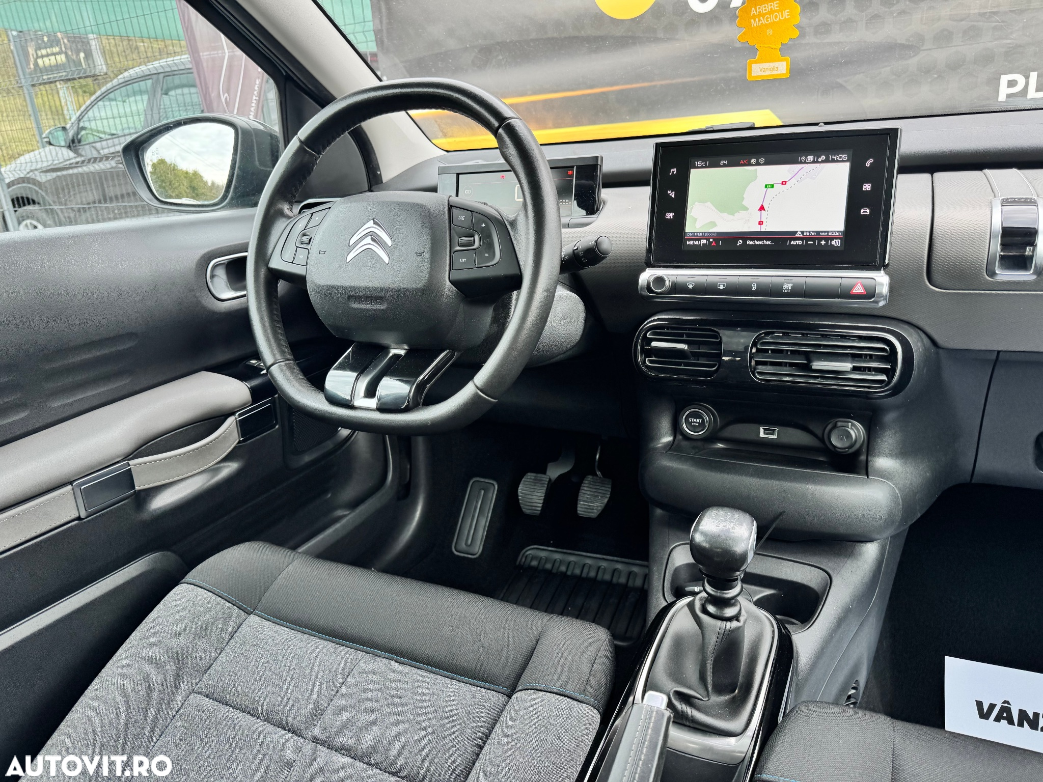 Citroën C4 Cactus 1.2 PureTech S&S BVM6 Shine - 5