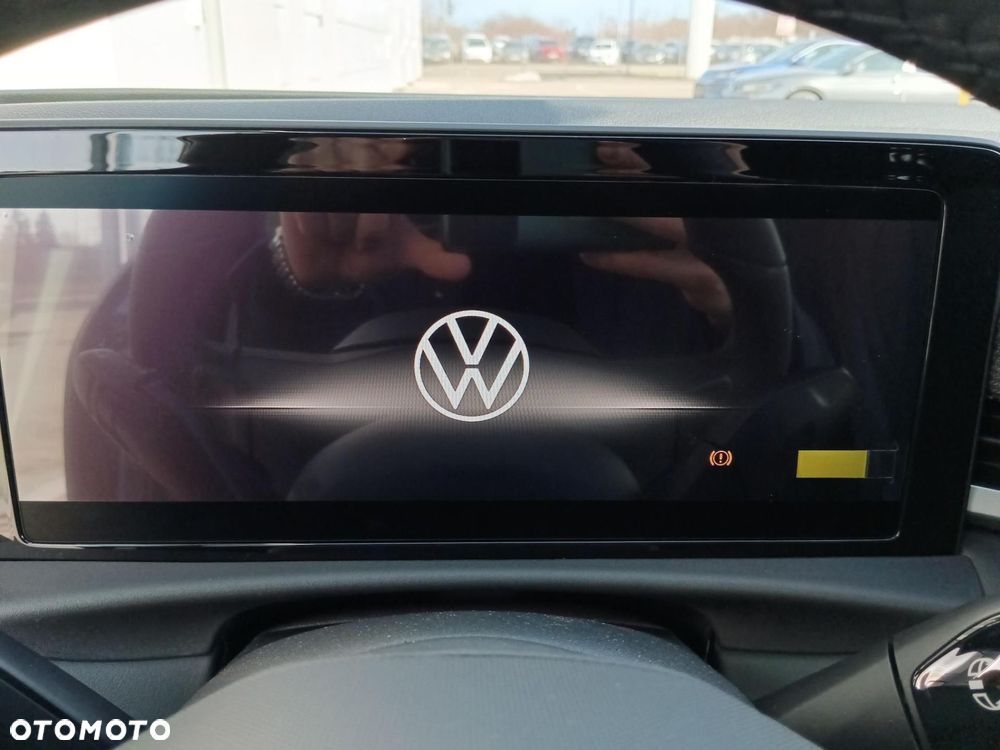 Volkswagen T-Roc - 22