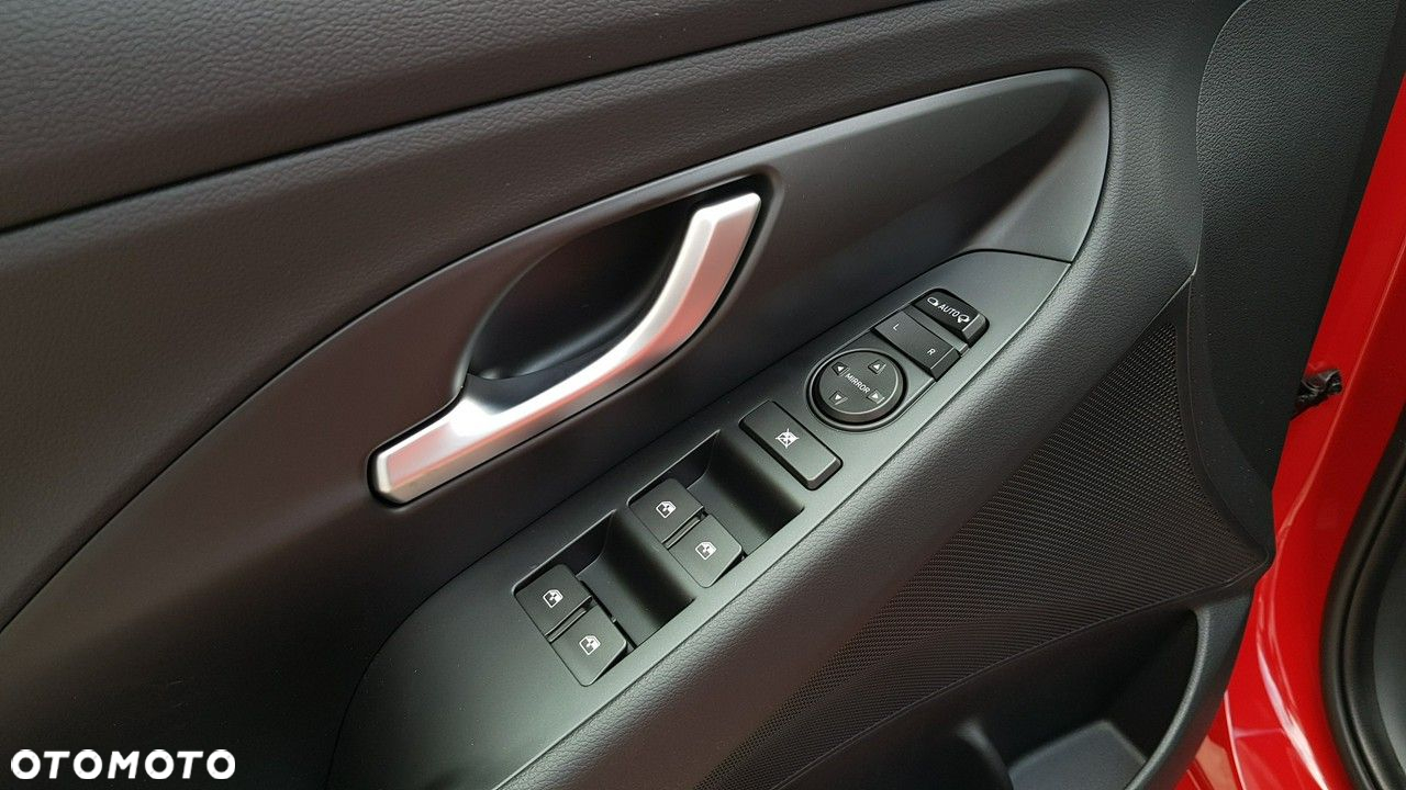Hyundai i30 1.0 T-GDI Smart - 10