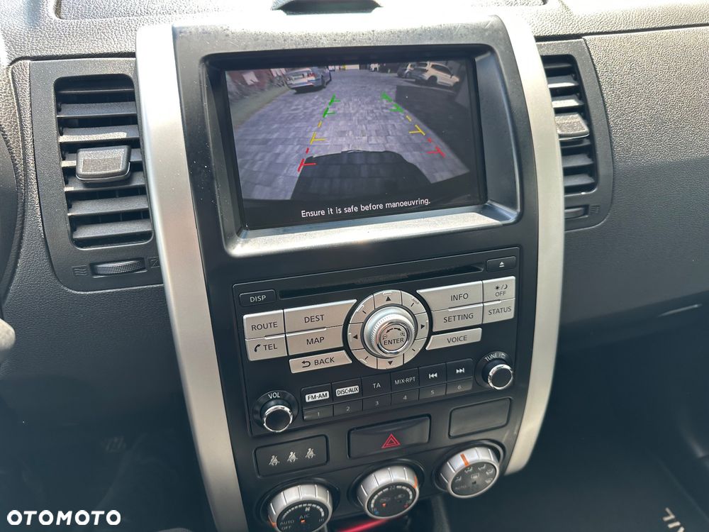 Nissan X-Trail 2.0 dCi LE - 24