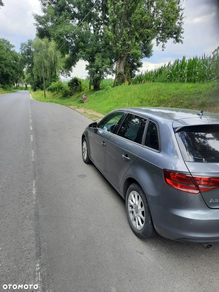 Audi A3 Sportback - 9