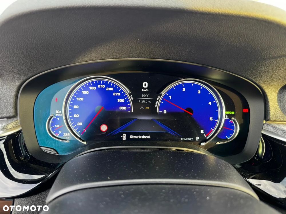 BMW Seria 5 - 21