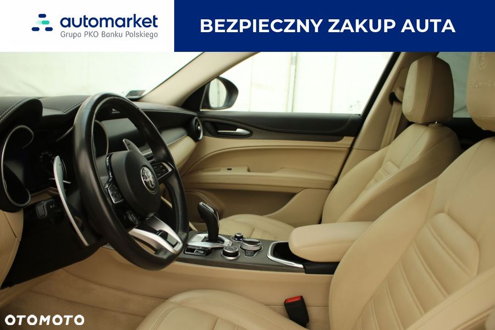 Alfa Romeo Stelvio 2.0 Turbo 6C Villa D'este Q4 - 7
