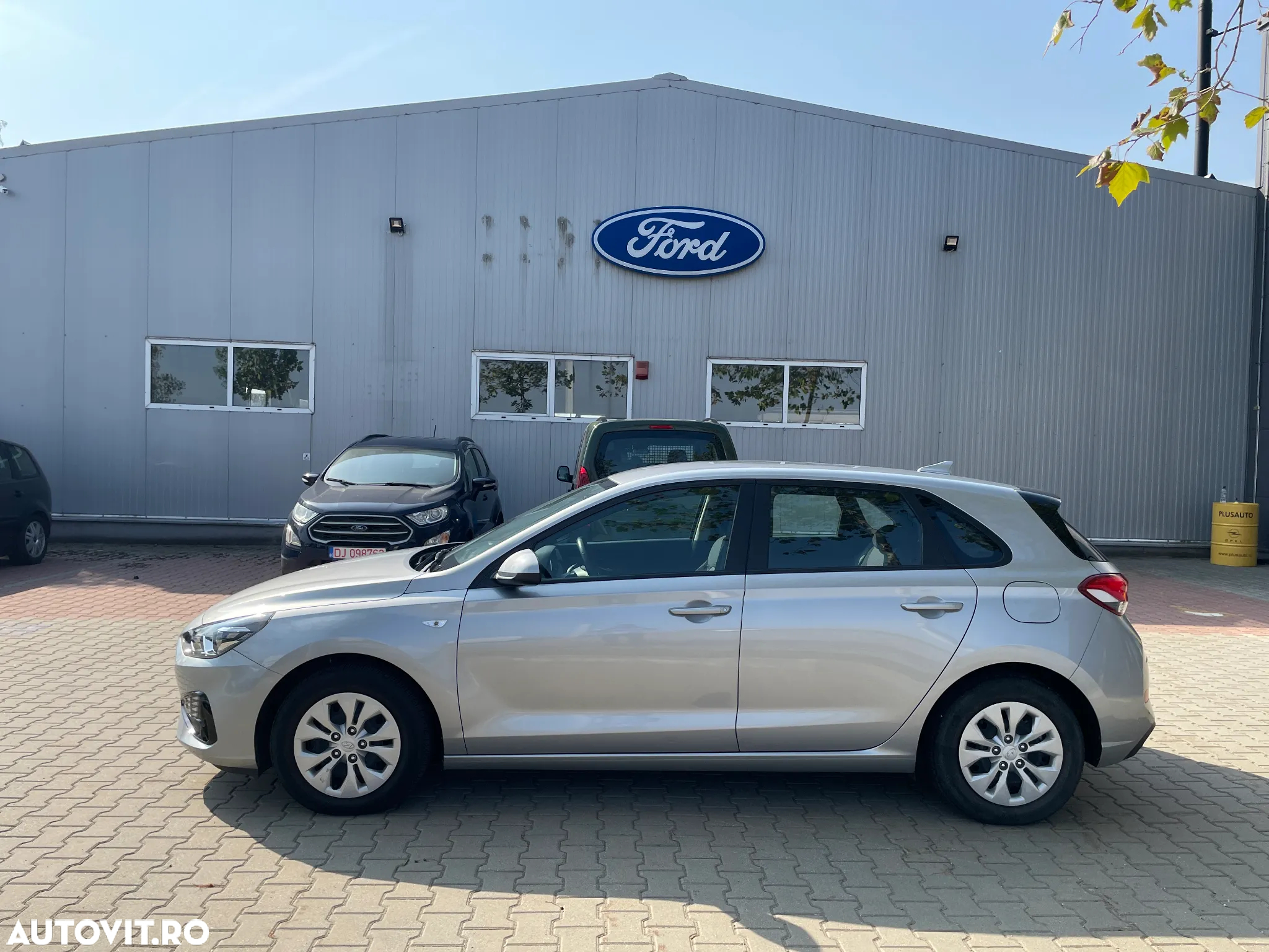 Hyundai i30 1.5 110CP 5DR M/T Comfort - 4