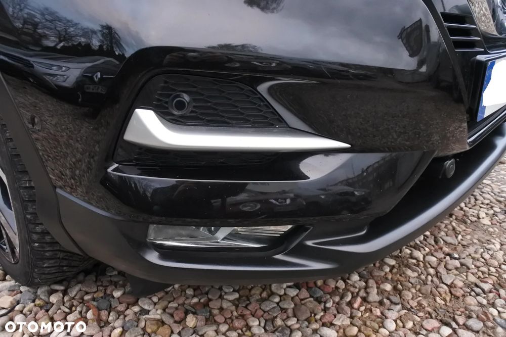 Nissan Qashqai 1.2 DIG-T Xtronic TEKNA+ - 32