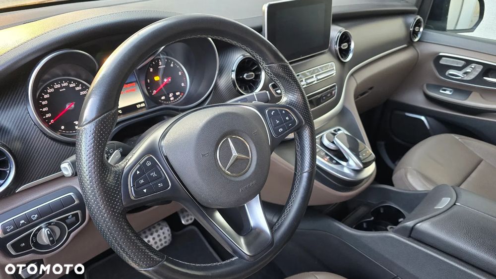 Mercedes-Benz Klasa V 300 d 4-Matic Avantgarde 9G-Tronic (d³ugi) - 26