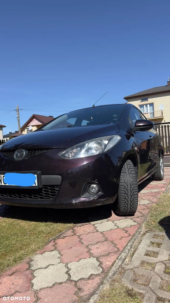 Mazda 2 - 5