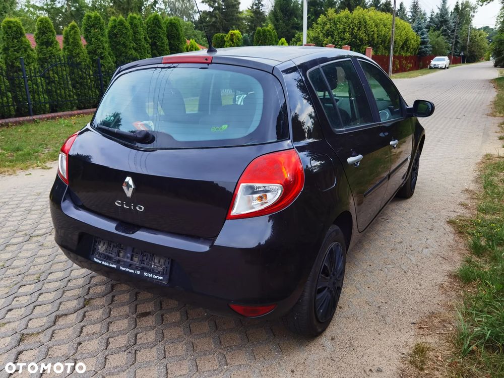 Renault Clio 1.2 16V Dynamique - 4
