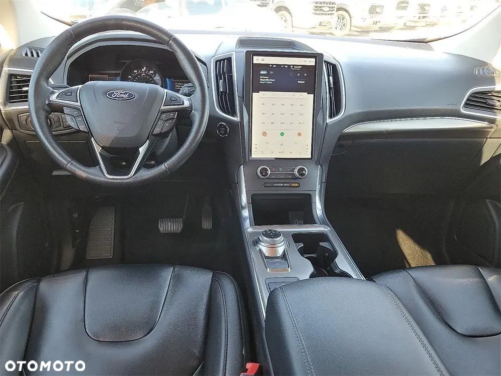 Ford Edge - 10