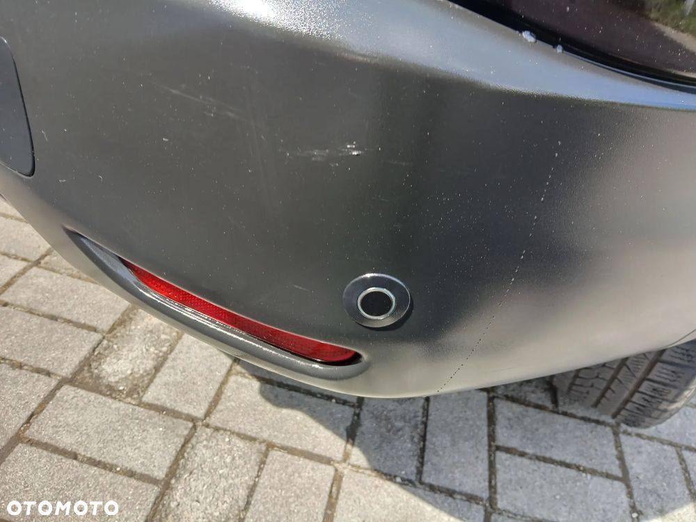 Nissan Qashqai 1.5 dCi N-Connecta - 23