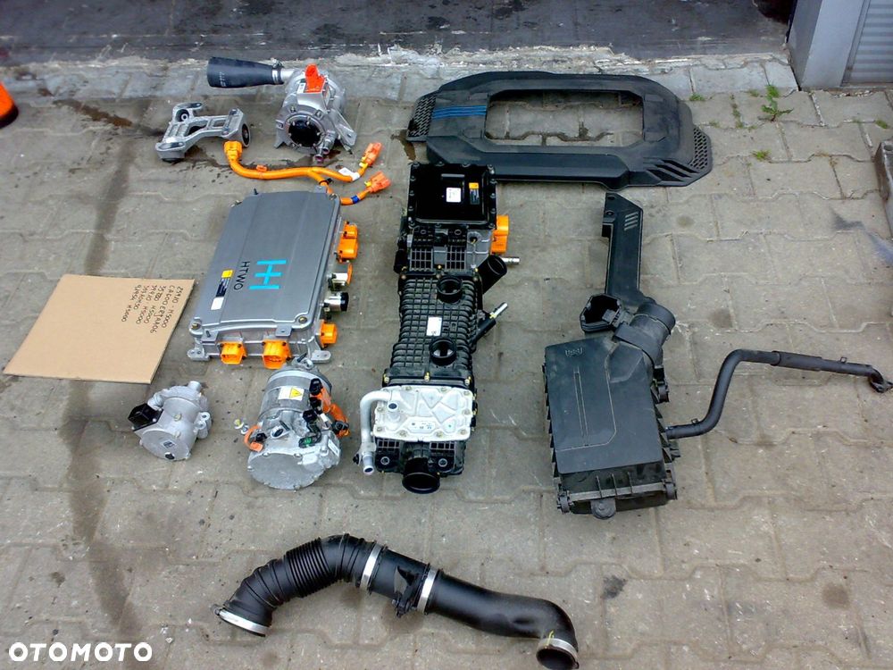 hyundai nexo (fe) 2022r. turbina pompa wody sprężarka rura wąż obudowa - 3