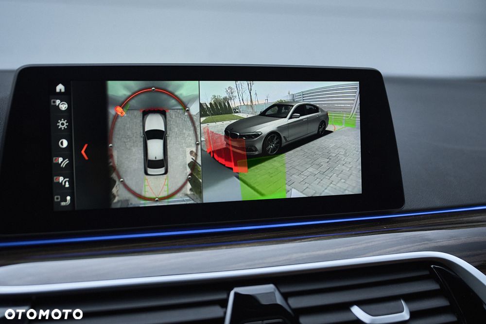 BMW Seria 5 530i xDrive M Sport sport - 33