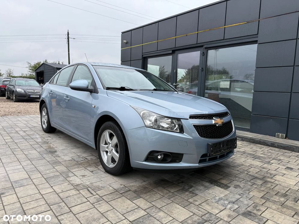 Chevrolet Cruze 1.6 LS - 14