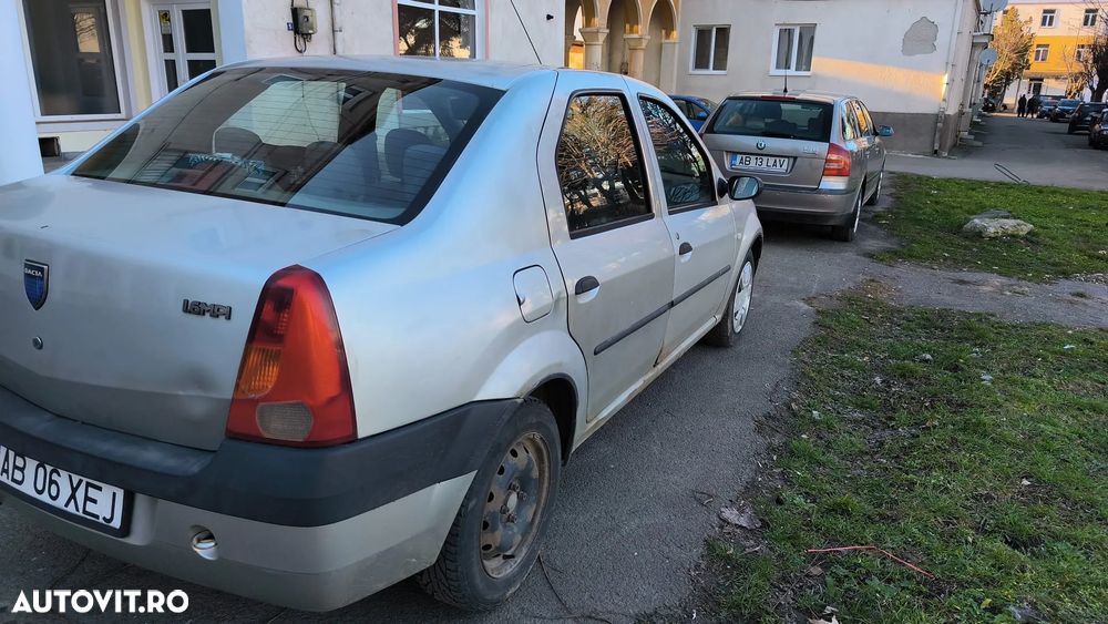 Dacia Logan 1.6 MPI Laureate - 3