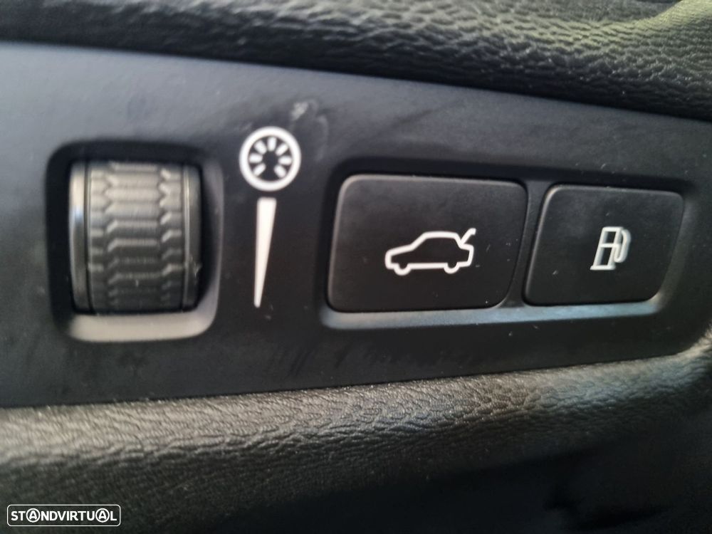 Volvo V60 2.0 T6 AWD TE Inscription Expression - 30