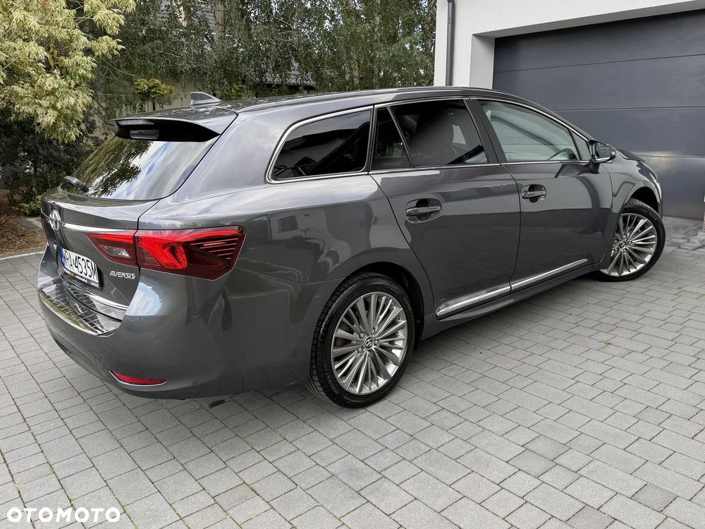 Toyota Avensis Touring Sports 1.8 Business Edition - 21