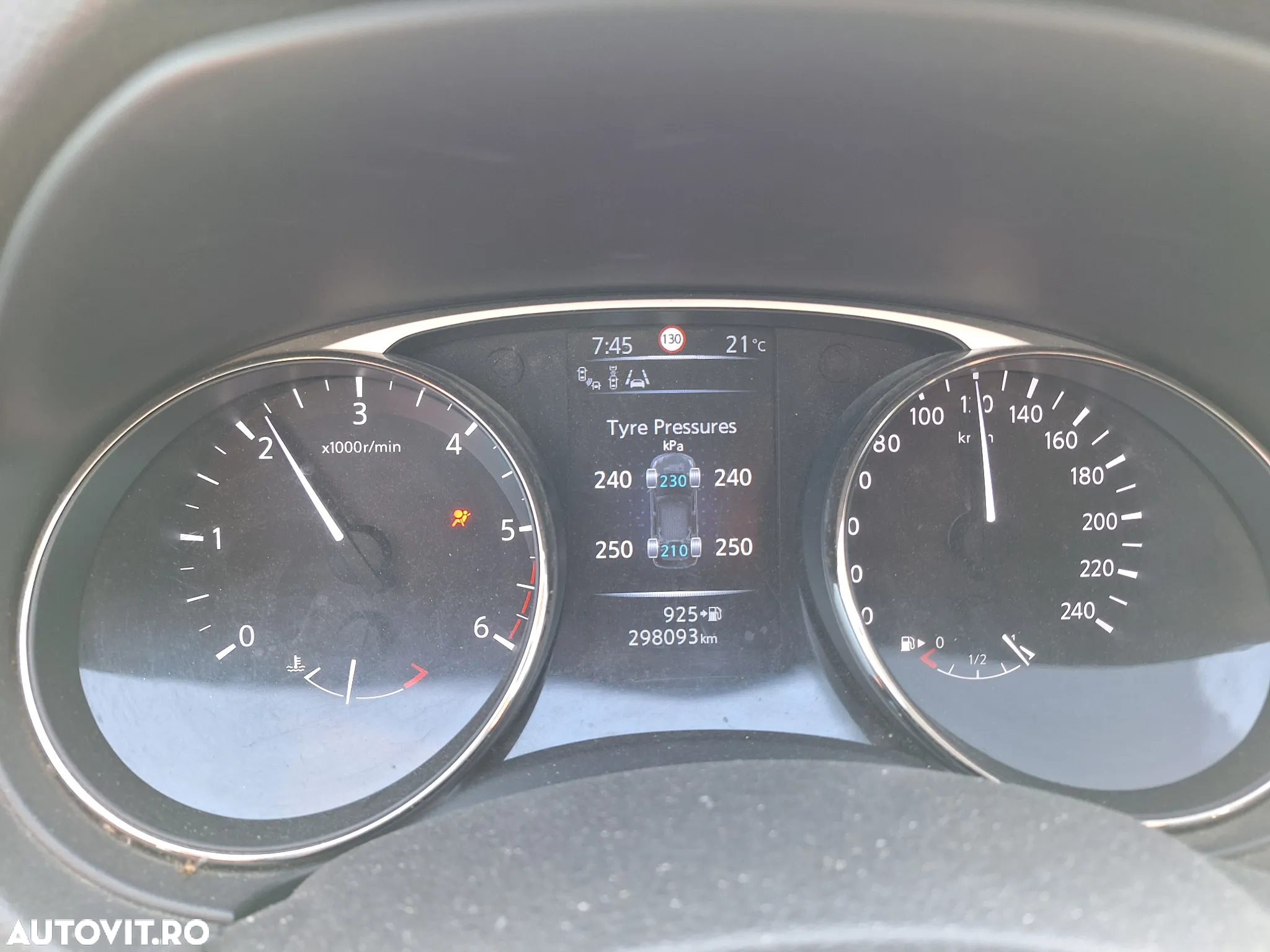 Nissan X-Trail 1.6L dCI Start/Stop 4x4-i Acenta - 8