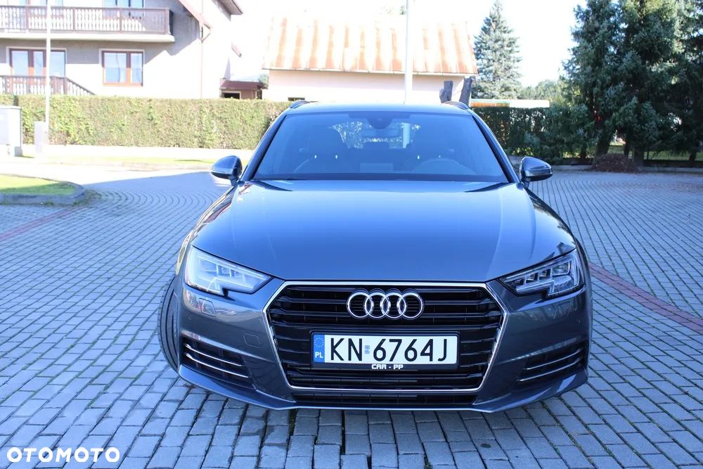 Audi A4 Avant 40 TFSI Sport - 3