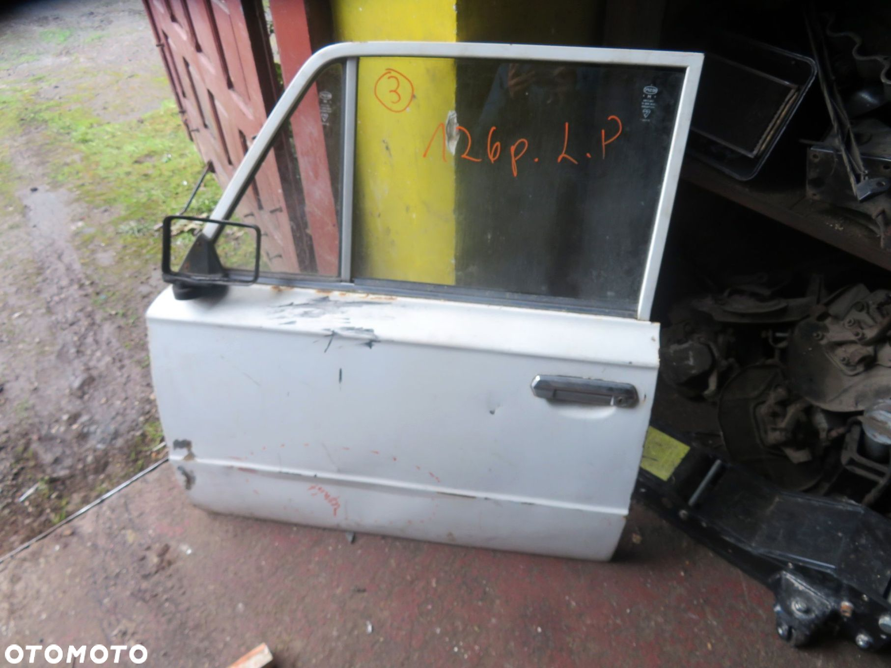 DRZWI PRZEDNIE LEWE 125P MR75   FIAT 1975-1982 - 26