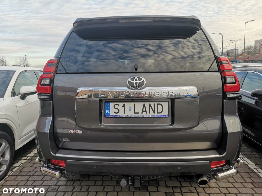 Toyota Land Cruiser LC 2.8 D-4D Premium - 4