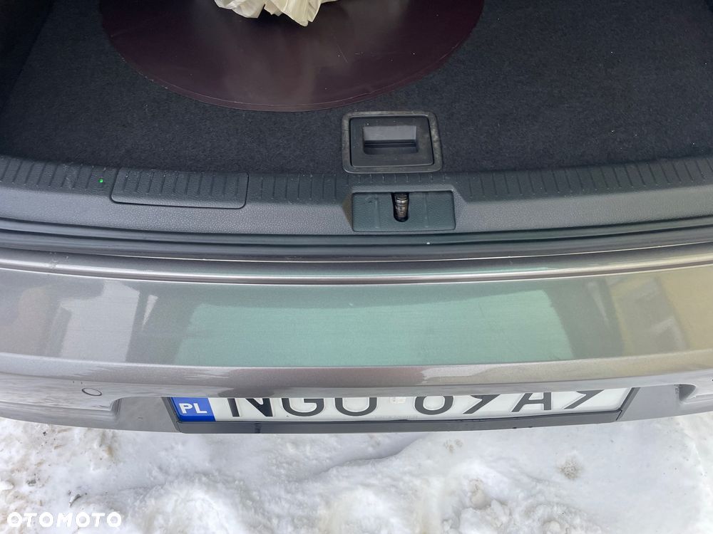 Volkswagen Golf 2.0 BlueTDI 4Motion Highline - 15