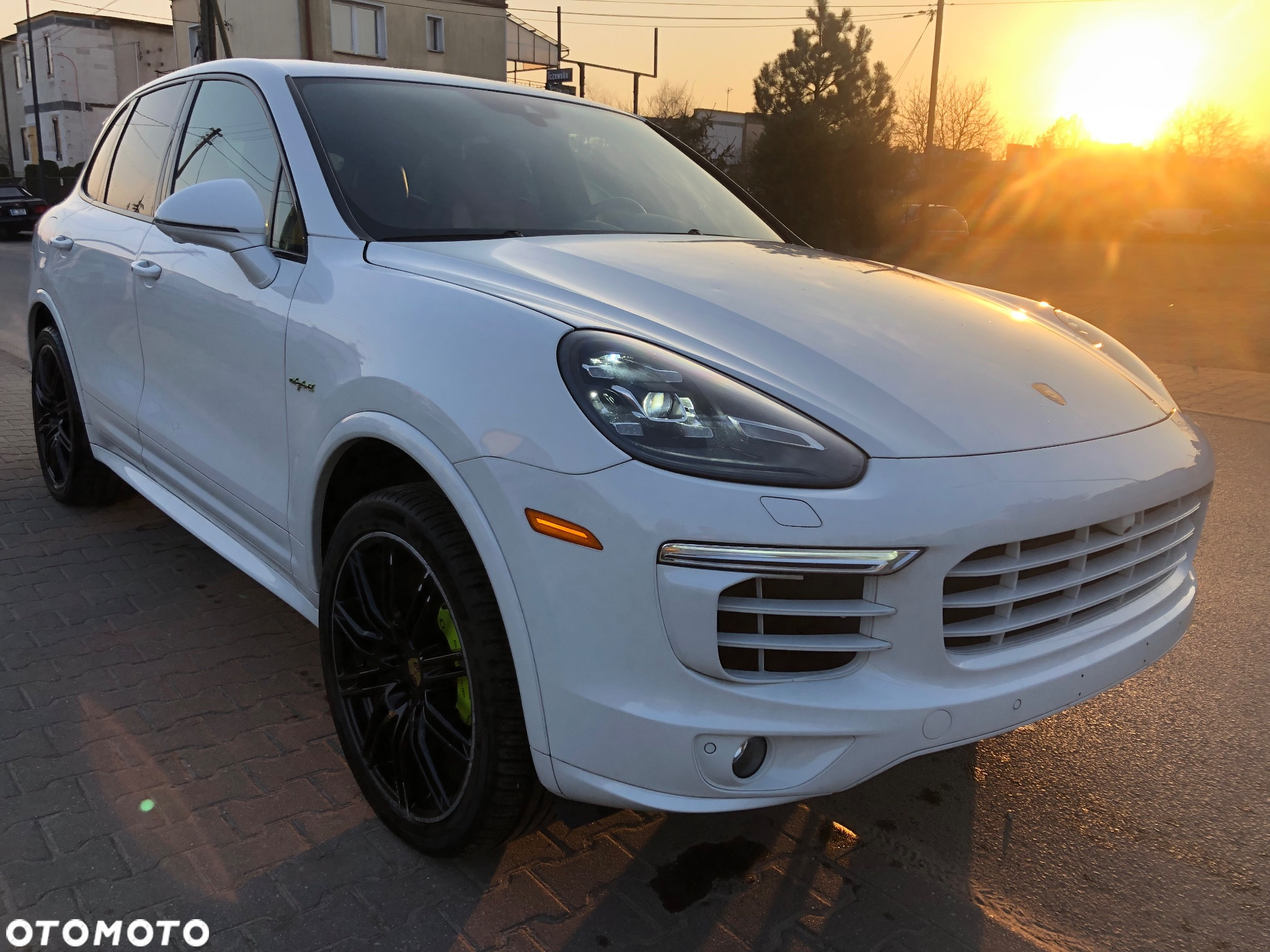 Porsche Cayenne S e-Hybrid - 3