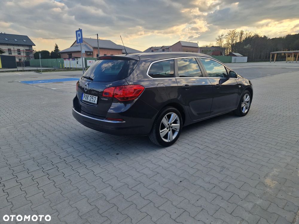 Opel Astra 1.4 Turbo Cosmo - 7