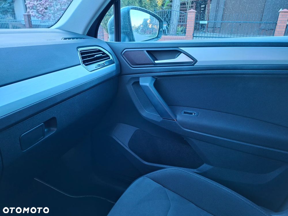 Volkswagen Tiguan 1.5 TSI EVO Comfortline DSG - 17