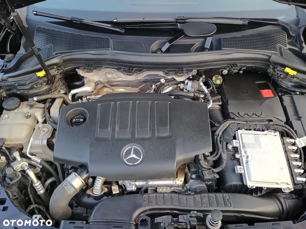 Mercedes-Benz GLA 200 d 4-Matic AMG Line - 39