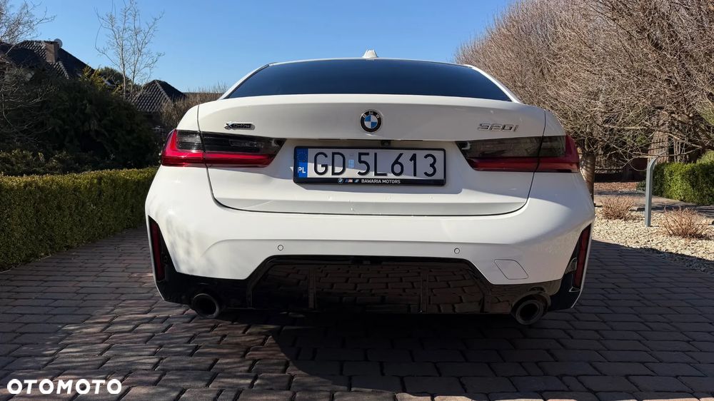 BMW Seria 3 320i xDrive M Sport - 5