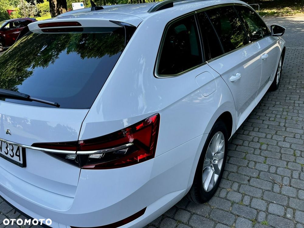 Skoda Superb 2.0 TDI SCR Ambition DSG - 12