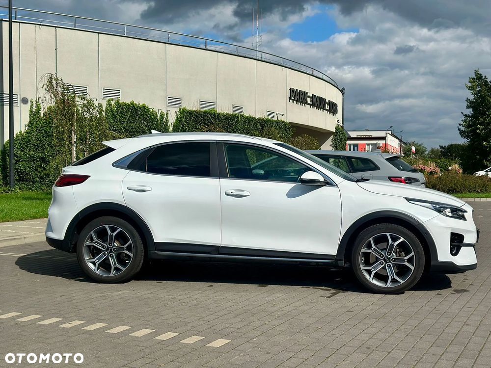 Kia XCeed 1.6 GDI DCT6 OPF Plug-in-Hybrid PLATINUM - 11