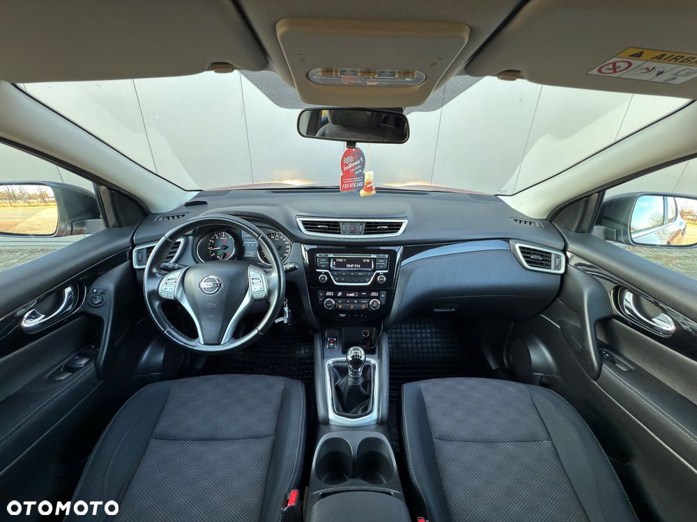 Nissan Qashqai 1.2 DIG-T N-Connecta EU6 - 6