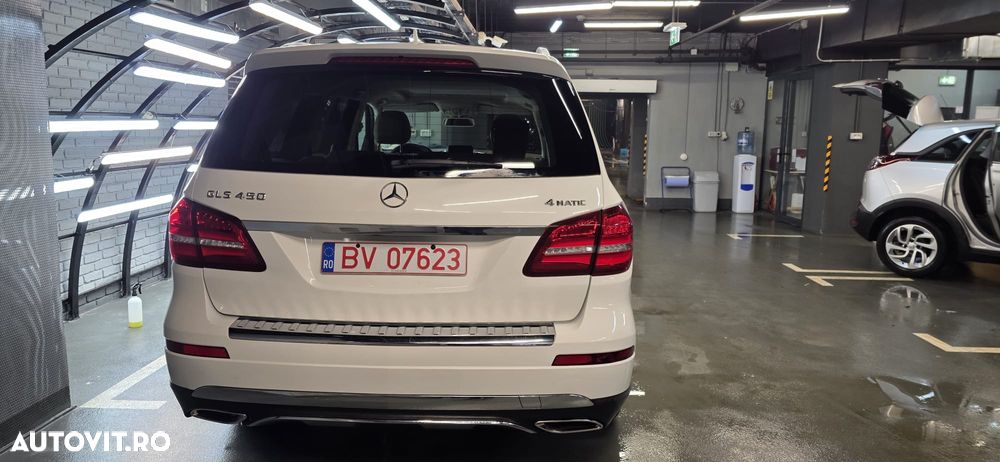 Mercedes-Benz GLS 400 4MATIC 9G-TRONIC - 4