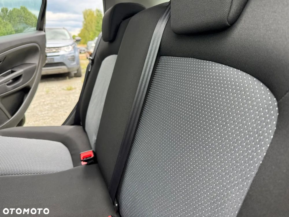 Fiat Grande Punto - 22
