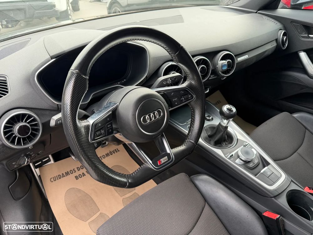 Audi TT Coupé 2.0 TDI S-line - 4
