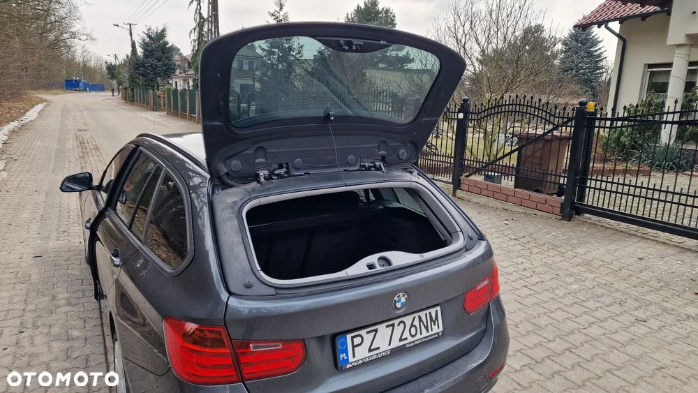 BMW Seria 3 320d - 14