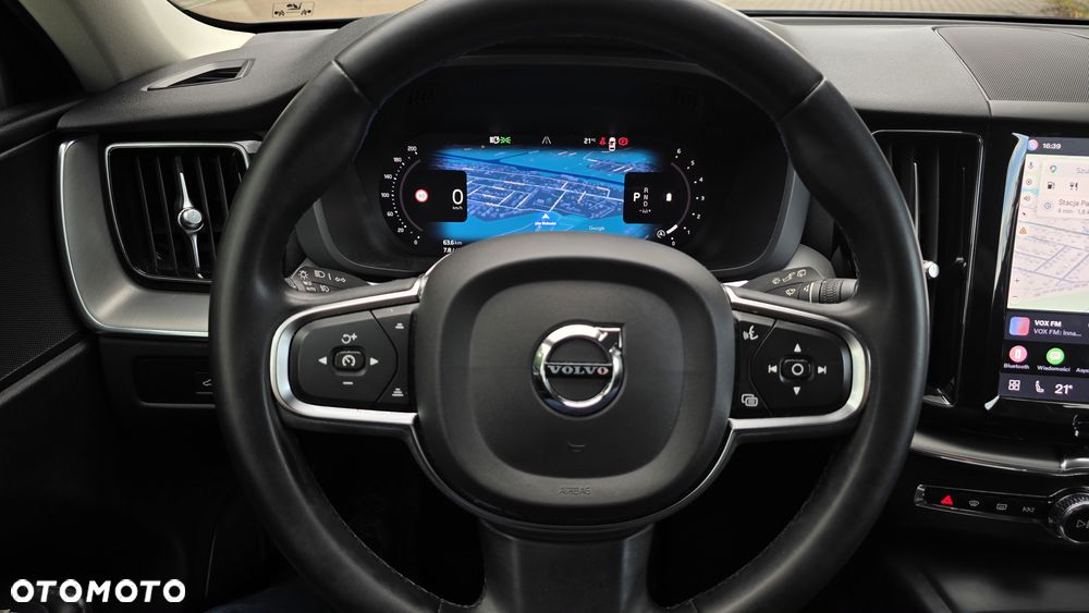 Volvo XC 60 B4 D AWD Core - 9